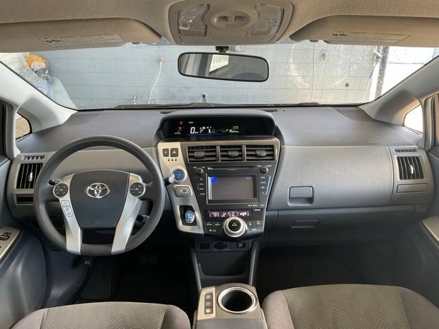 2013 Toyota Prius v Prius v 3