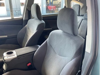 2013 Toyota Prius v Prius v 3
