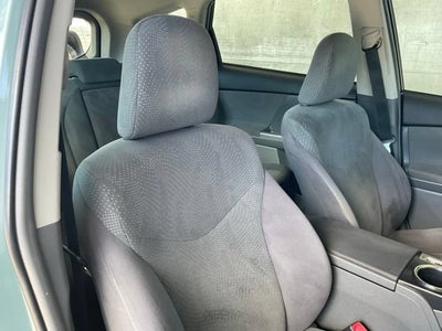 2013 Toyota Prius v Prius v 3