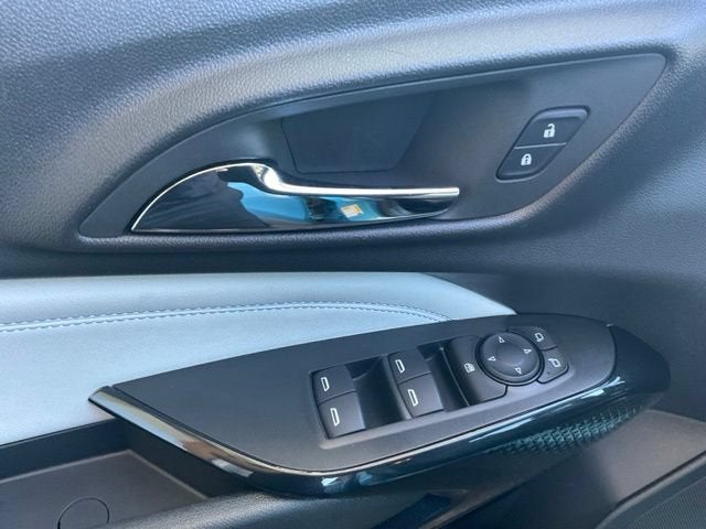 2025 Chevrolet Trax LT - Photo 14