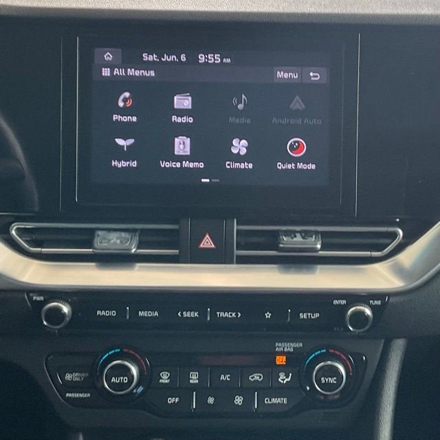 2022 Kia Niro LXS SE