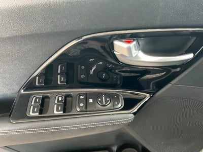 2022 Kia Niro LXS SE