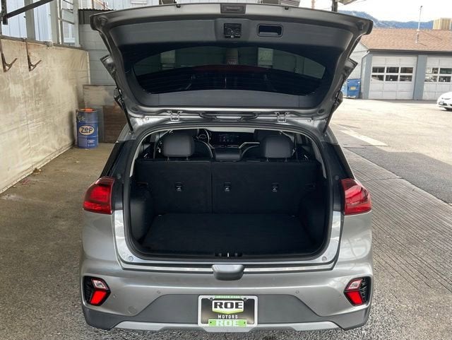 2022 Kia Niro LXS SE