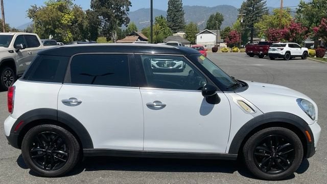 2013 MINI Cooper Countryman NA