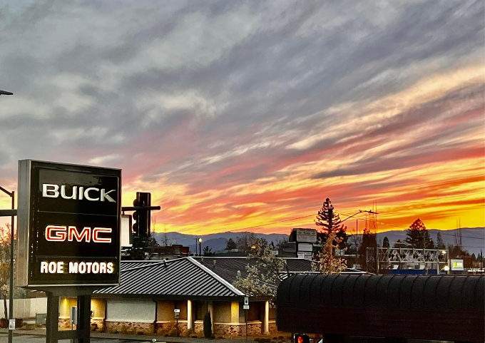 Roe Motors Store Front